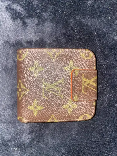 Womens LV wallet, View more