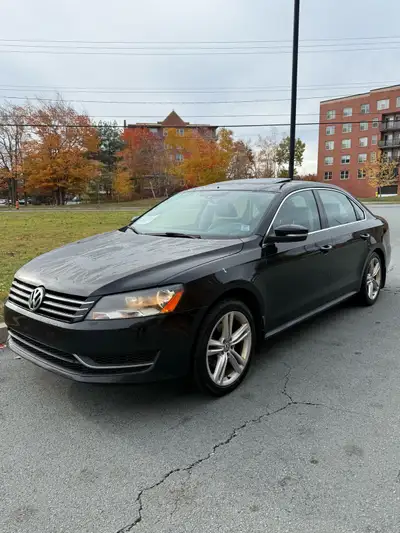 2014 VW Passat 1.8L TSI Highline 170ps, great on gas, smooth shifting Low mileage 161 kms, no leaks,...