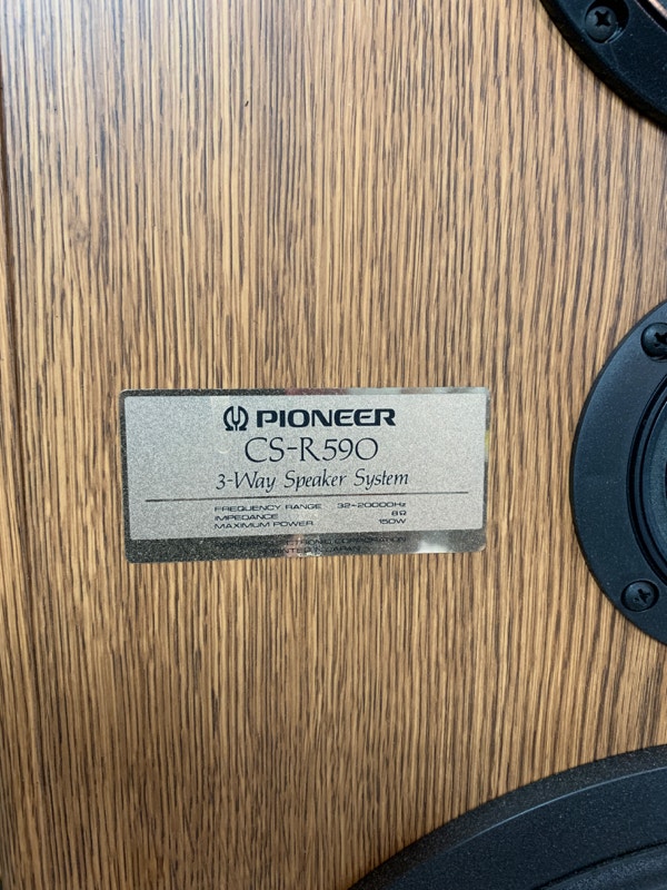 Mint Vintage Pioneer CSR590 Tower Speakers Speakers Winnipeg Kijiji
