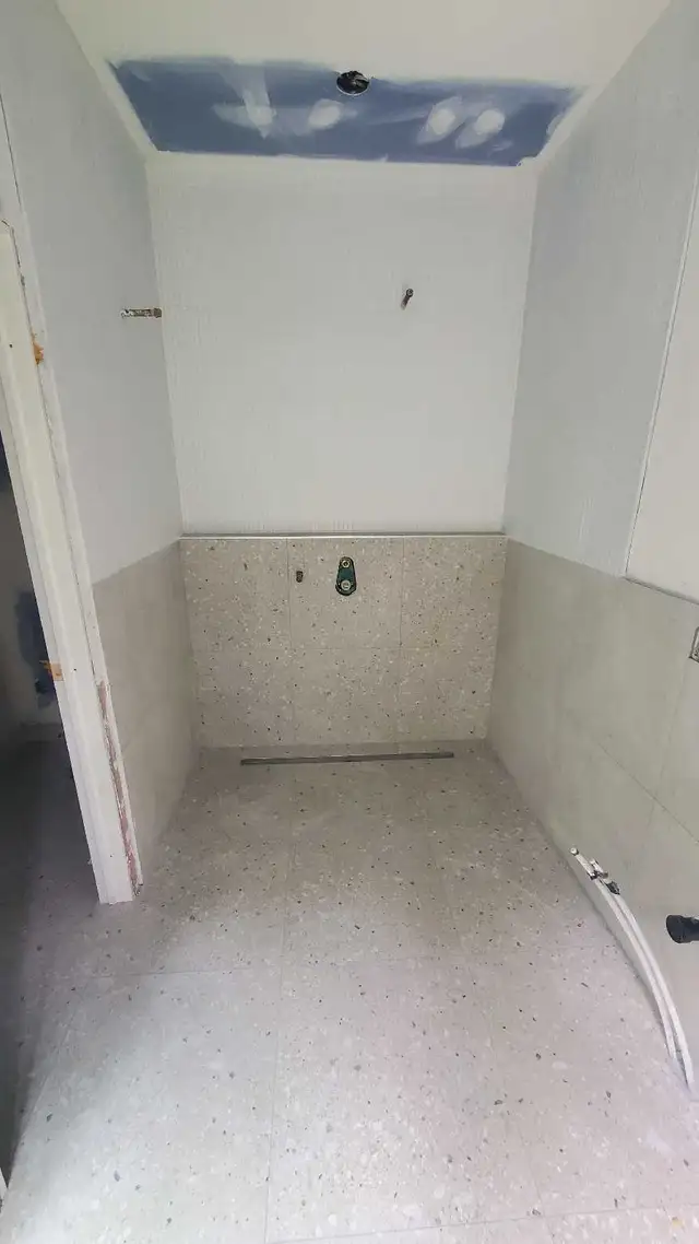 tile installation 491796806312939521