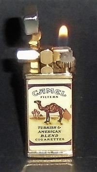 Briquet / Camel