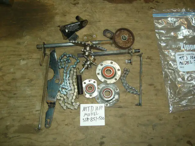 souffleuse pièces a vendre in Snowblowers in Québec City - Image 4