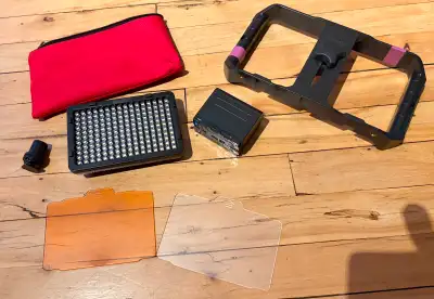 Cage video universelle pour téléphone, lumière LED & batterie, View more
