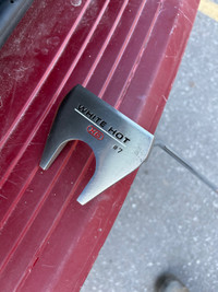 Odyssey white hot putter