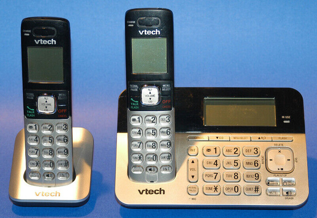 Téléphone sans fil VTECH 2 combinés model CS6856-33 dans Téléphones résidentiels et répondeurs  à Ville de Québec