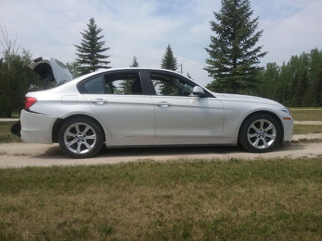 2013 BMW F30 PARTS CAR in Auto Body Parts in Winnipeg