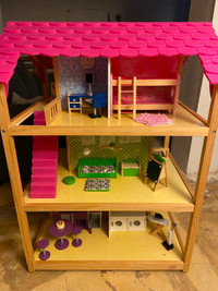 KidKraft So Chic Dollhouse