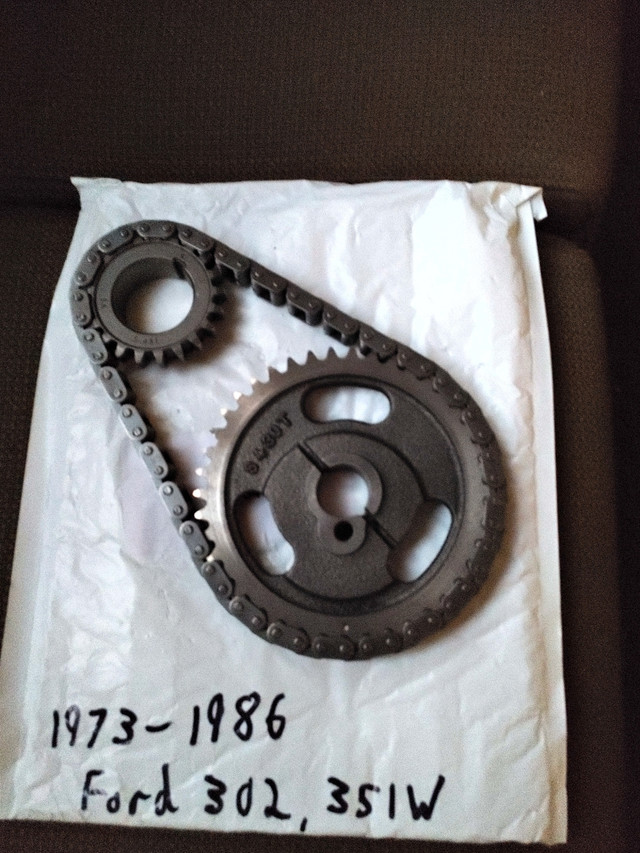 Ford Timing Set in Engine & Engine Parts in Moose Jaw - Image 2