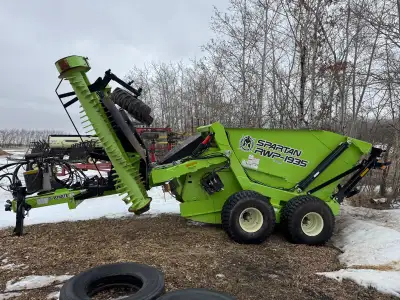 Bought new spring of 2025 and used for only 60 acres. Got the rocks cleaned up I needed to. Has had...