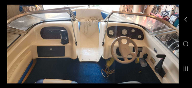 BOW RIDER 17 ' in Powerboats & Motorboats in Kingston - Image 4