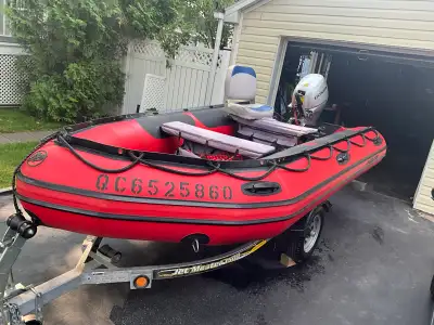 Bateau pneumatique de 12 pieds heavy duty,remorque galvanisé,moteur Honda 9.9cv rame encre pompe man...