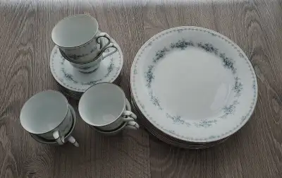 Noritake dinner ware, View more