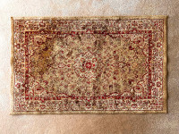 28”x44” Mat Rug cleaned, beige red traditional OakridgeSW