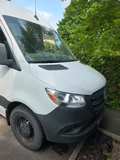 Location de camion avec chauffeur pour vos déménagement ou autre dans la grande montreal ,laval et R...