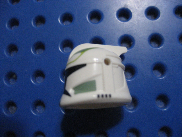 Lego Star Wars Clone Trooper Horn Company Phase 1 Helmet sw0298 in Toys & Games in City of Toronto - Image 2
