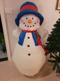 Gemmy 5 feet Self Inflating Light Up Snowman 
