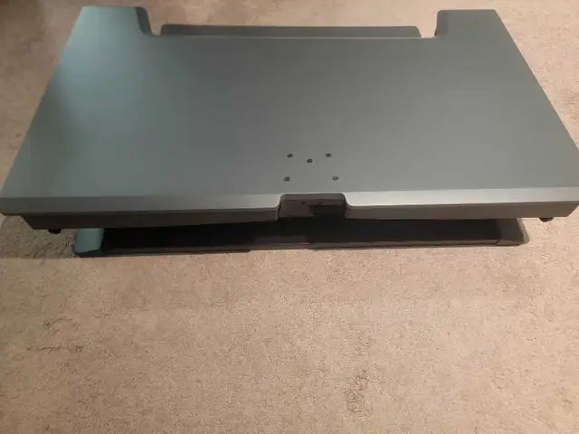Ergotron Standing Desk in Desks in Ottawa - Image 4