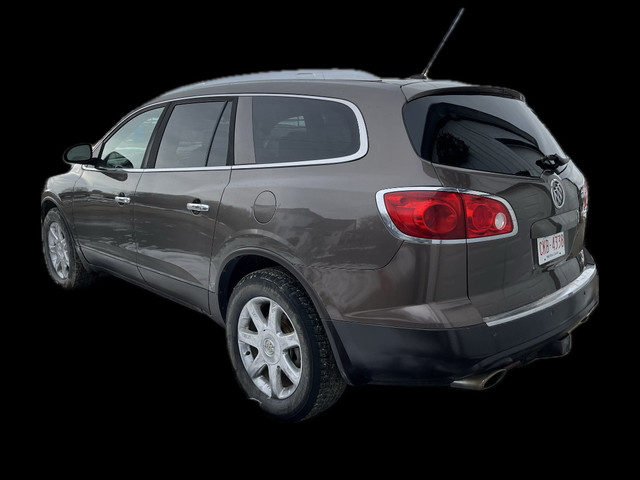 2008 Buick Enclave in Cars & Trucks in Calgary - Image 3