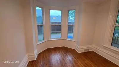 **if this listing is up that means the apartment is still available for rent** -Beautiful and bright...