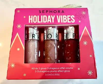 Sephora Holiday Vibes lip gloss set, View more