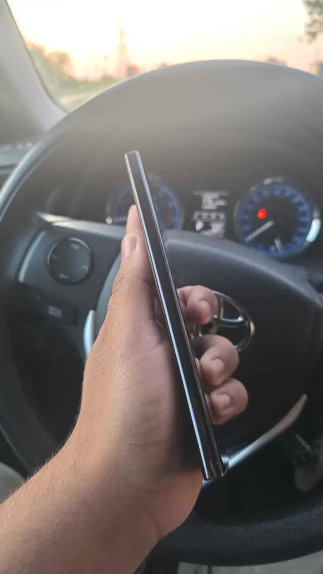 S23 Ultra 256gb Unlocked with Box in Cell Phones in Windsor Region - Image 5