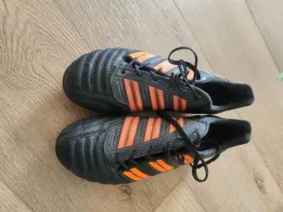 Adidas Predator Adipower TRX FG cleats - US7, View more