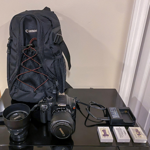 PHOTOGRAPHY BUNDLE - Canon Rebel 2Ti in Cameras & Camcorders in Vancouver