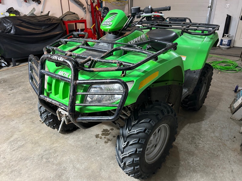 2005 arctic cat 500 ATVs Swift Current Kijiji