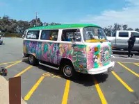 Looking for a 1974-79 vw bus  or westfalia running or not. 