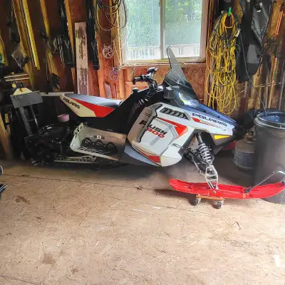 Runs well, fun sled to ride. Studded track. Comes with low windshield as well. Not interested in tra...
