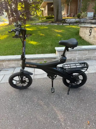 The bike is in mint condition, I'm just too big for it. Features: RackIt Smart Cargo System Fold-dow...