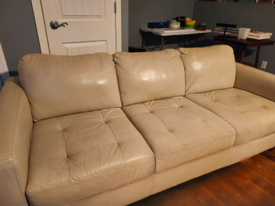 Beautiful beige leather couch..perfect condition.