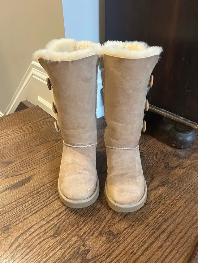 UGG Bailey Button Triplet Boots in Women's - Shoes in Markham / York Region - Image 5