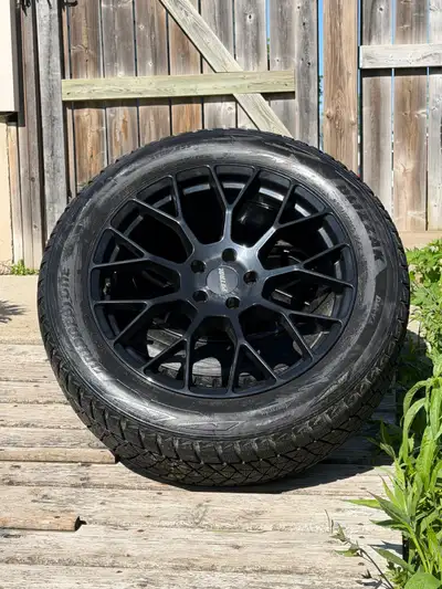 Price:$550 (Or Best Offer – Price Negotiable) Reduced price for off season deal,priced to sell quick...