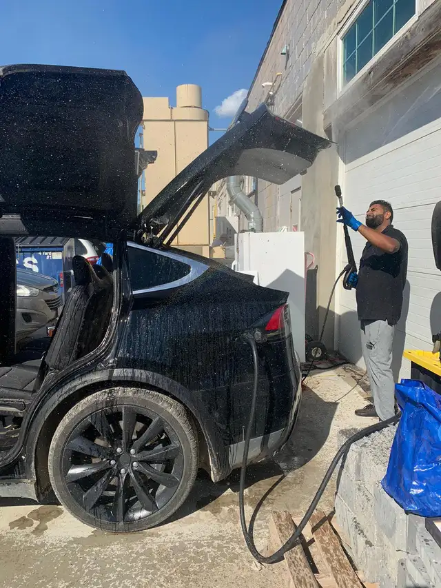 Mobile Automotive Detailing in Detailing & Cleaning in Mississauga / Peel Region - Image 7