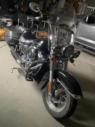 Harley Davidson Heritage Classic Kahuna Heated Grips, Engine Guard Kit, Heal Toe Shifter Totally Sto...