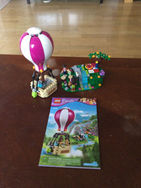 LEGO Friends Heartlake Hot Air Balloon 41097