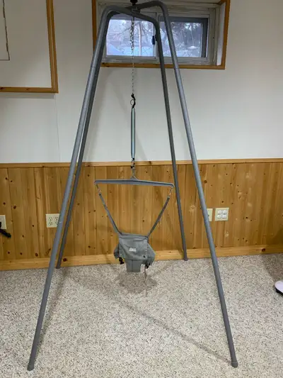 Give your little one the gift of bouncy fun with this Jolly Jumper with Stand! This gently used jump...
