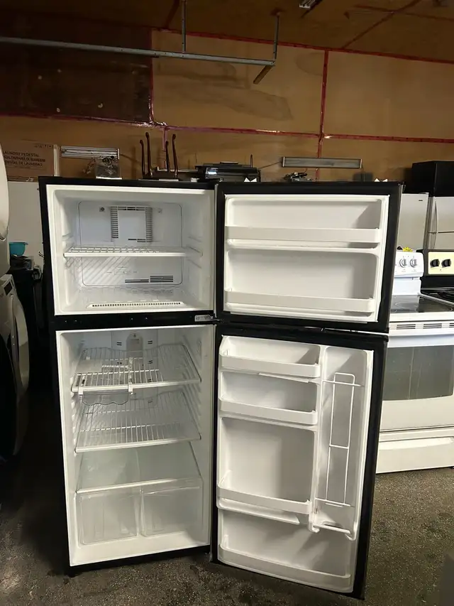 *Fridge -GE-24” %100 working 30 Days Warranty in Refrigerators in Kitchener / Waterloo - Image 3