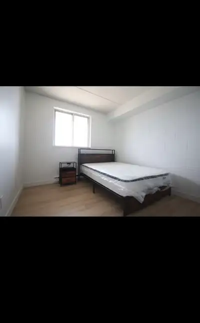 SUMMER SUBLET AVAILABLE: JUNE 1st – AUGUST 27th, 2026 Looking for a clean, bright, and affordable pl...
