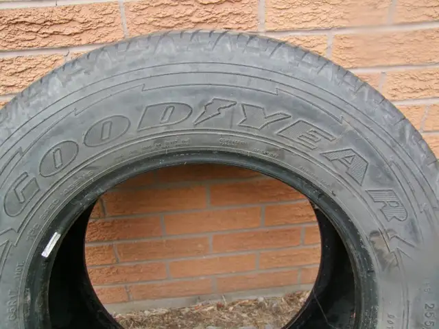 4-255/65R17 GOODYEAR WRANGLER TIRES in Tires & Rims in Oshawa / Durham Region - Image 7