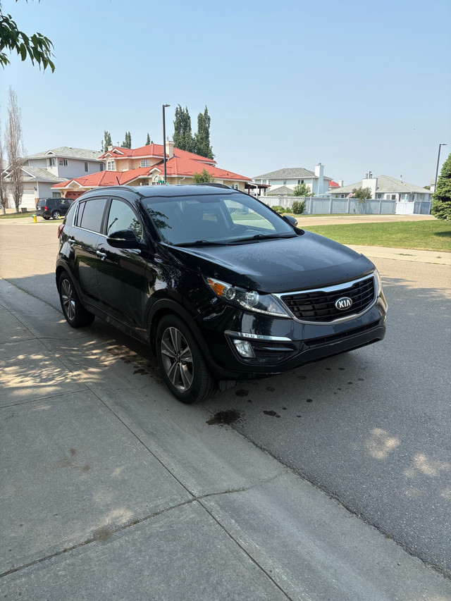  2014 Kia Sportage in Cars & Trucks in Edmonton
