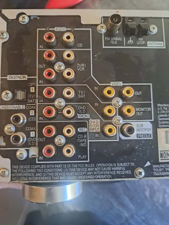 Pioneer Stereo Receiver  VSX D414  Sub Woofer  Speakers Remote in General Electronics in City of Toronto - Image 7