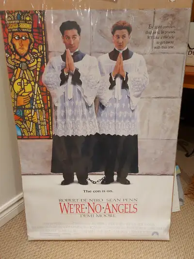 Buyer to pick up in Etobicoke or can ship out anywhere. Comes from a smoke and pet free home.⁷