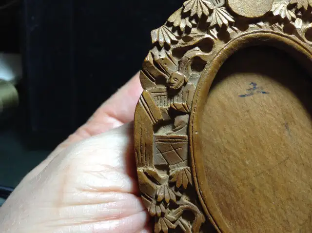 Chinese Antiques Wood Frame in Arts & Collectibles in Vancouver - Image 7