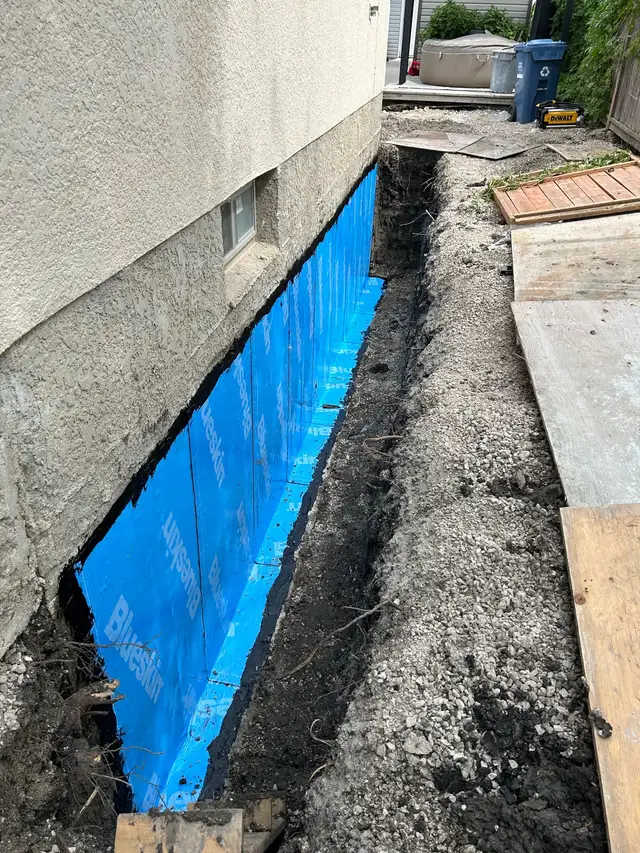 ✅✅✅mini excavator and Demolition services✅✅✅ in Excavation, Demolition & Waterproofing in Winnipeg - Image 7