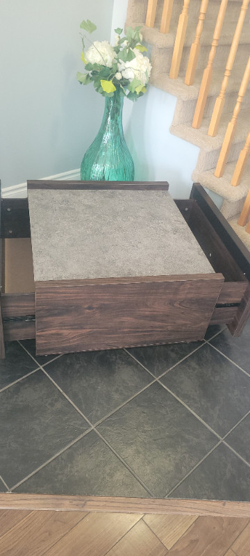 BRAND NEW!!  AMAZING QUALITY!!  SQUARE SIZE COFFEE TABLE in Coffee Tables in City of Halifax - Image 3
