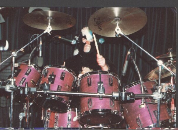 1986 Canwood Brilliant Violet in Drums & Percussion in Calgary - Image 2