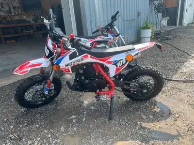 Selling 2 chineese kids Dirtbikes. 120cc motors. Both have less that 2 hrs on them. Paid 1750 each f...