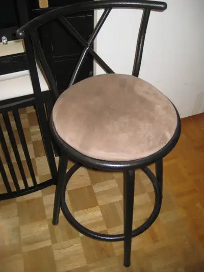 ***************** MULTIPLE ITEMS priced individually ******************** 1. A few odd chairs *** ba...
